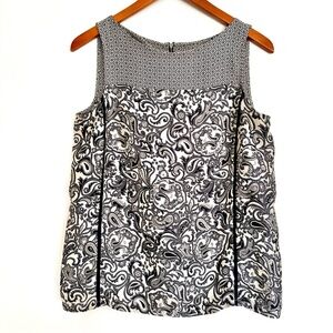 LOFT Black and White Paisley Sleeveless Top Size Small